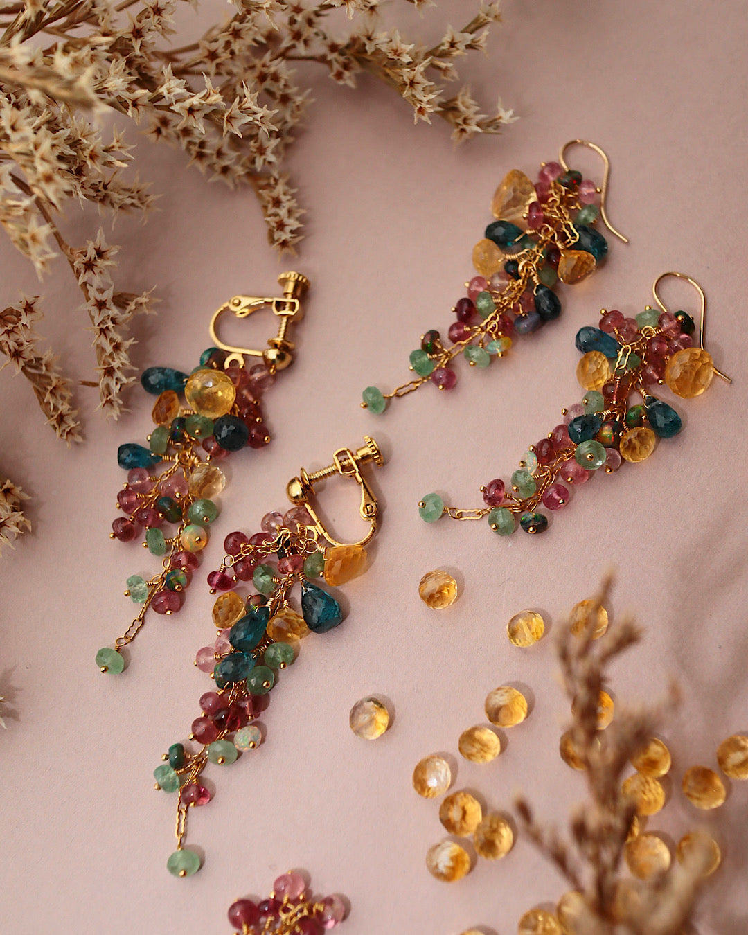 [Plants and flowers waiting for spring] Citrine long earrings