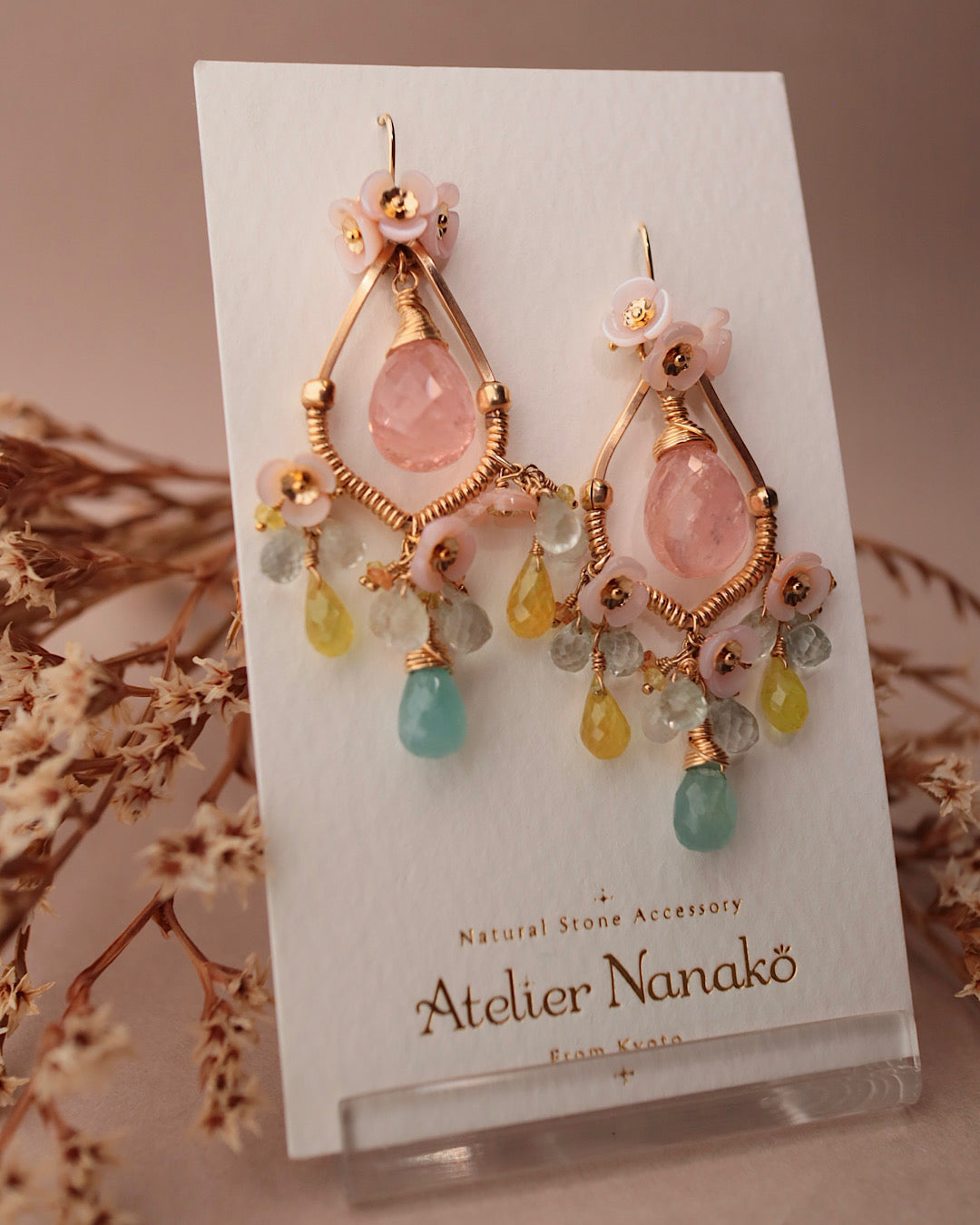 [One-of-a-kind] Morganite and Grandidierite Chandelier Earrings