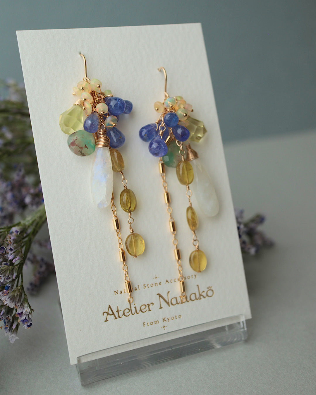 【Aqua Bloom】Tanzanite and Moonstone Earrings