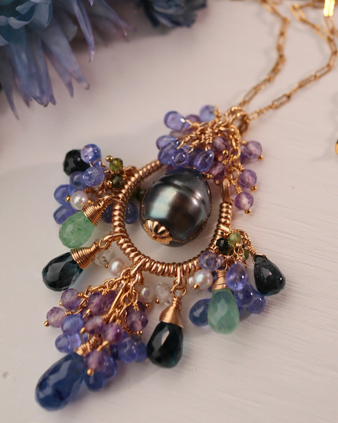 [Water Lilies] Water Lilies at Night — Chandelier Necklace [One-of-a-kind]