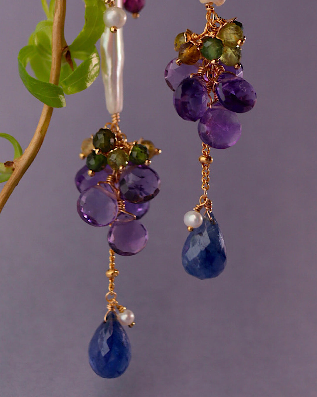 [Water Lilies] Beneath the Willow — Long Earrings