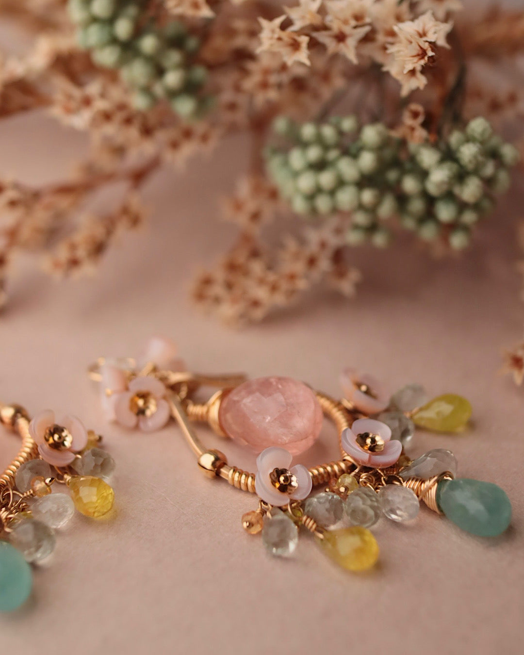 [One-of-a-kind] Morganite and Grandidierite Chandelier Earrings