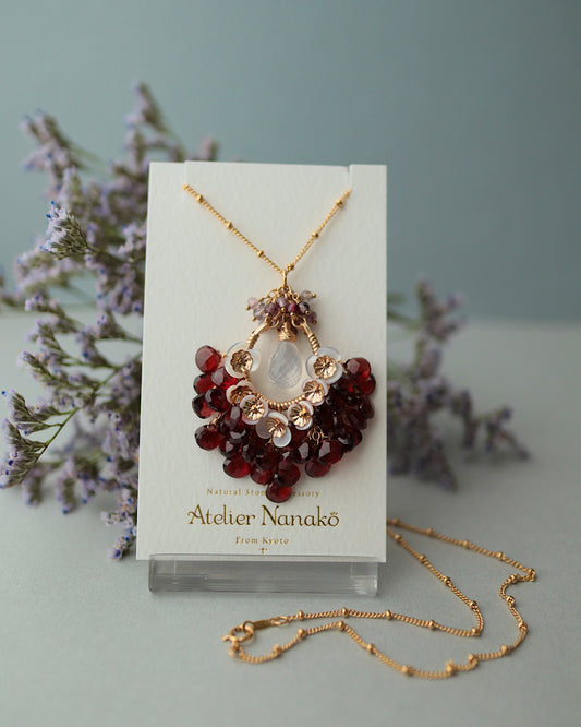[One-of-a-kind] Garnet and Ice Quartz Chandelier Necklace